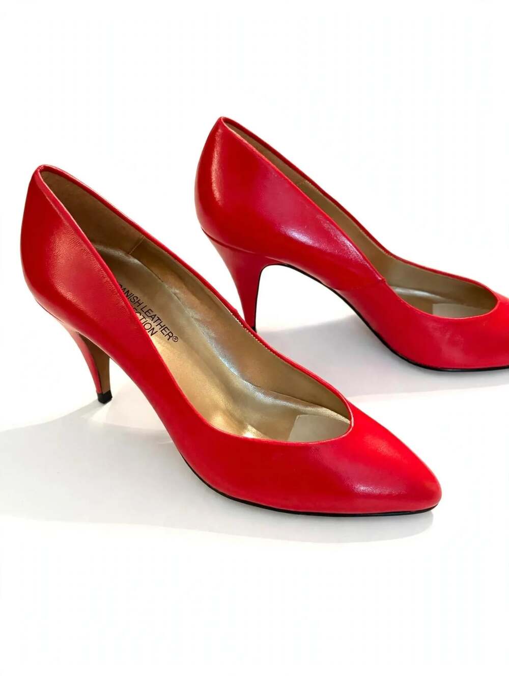 Sergio Zelcer Spanish Leather Red Leather Pointed Toe Heel Pumps Size 6.5 N